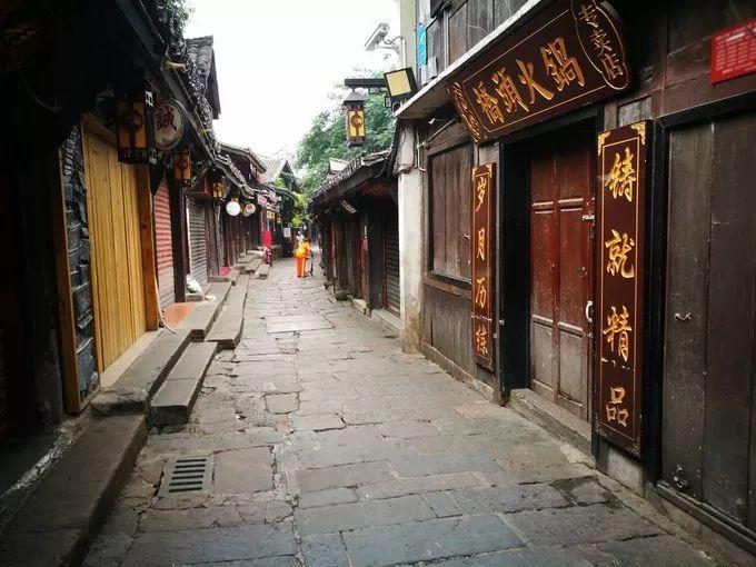 怎样才能找到女朋友呢?-机智问答网页